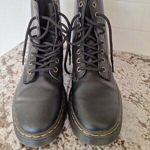 Dr.Martens Zavala black leather lace-up ankle boots combat size 6M ‐ 7L